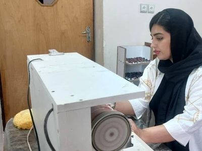 سرگردانی بانوی صنعتگر خوزستانی در پیچ و خم میراث فرهنگی + فیلم