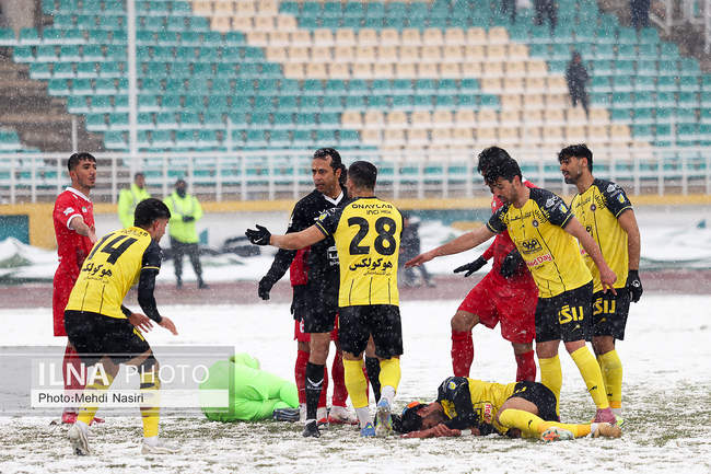 گزارش تصویری بازی پرسپولیس و سپاهان اصفهان