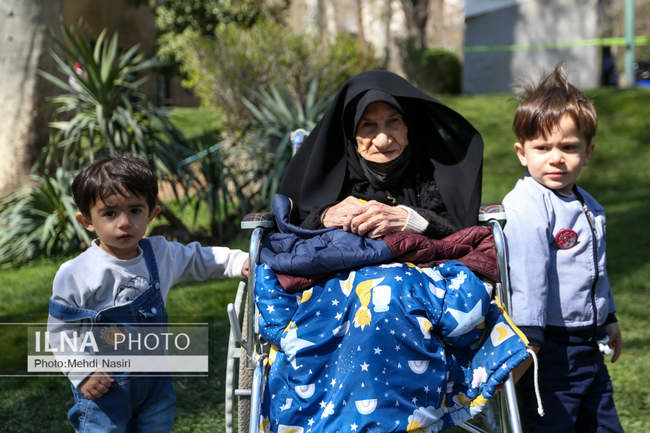  مادران عیدتان مبارک