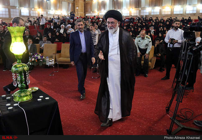 آیین افتتاح رادیو اربعین