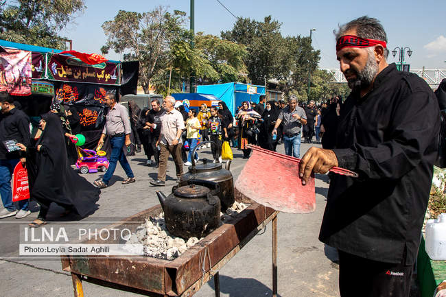 مراسم راهپیمایی جاماندگان اربعین حسینی در تهران
