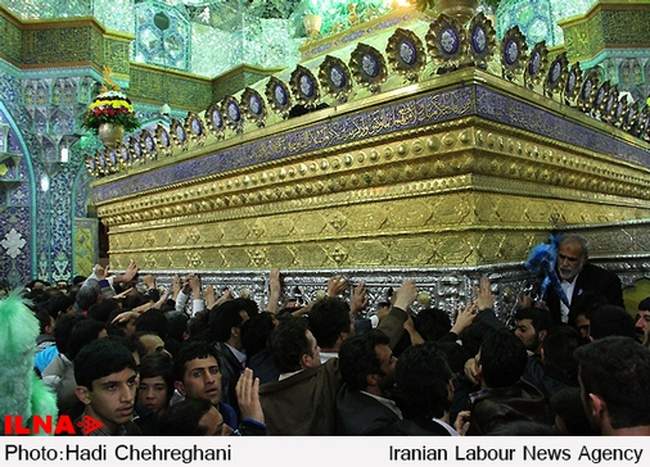 لحظه تحویل سال در حرم حضرت معصومه(س) قم