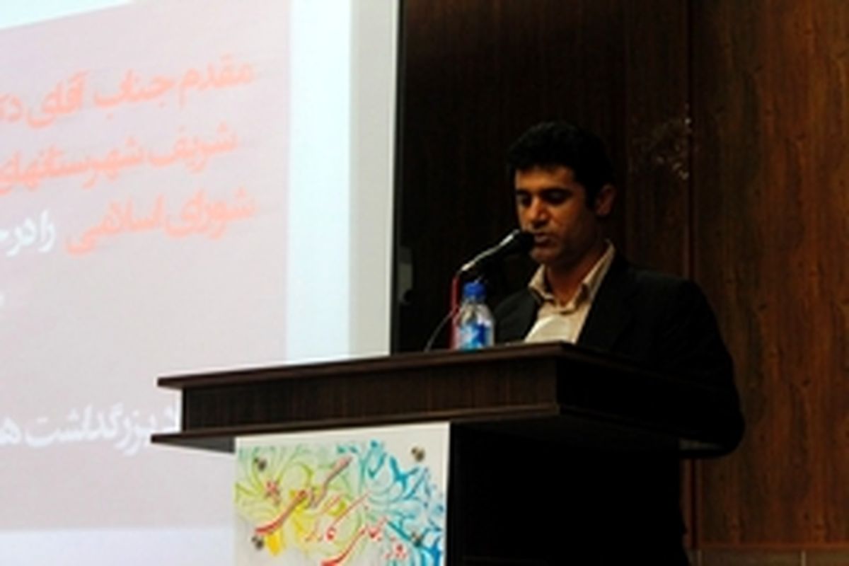 در کمتر از یکسال موفق به راه اندازی تشکل های کارگری شده ایم