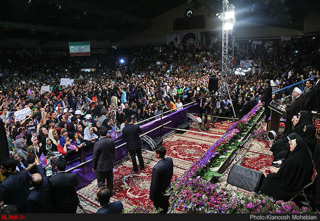 همایش سراسری زنان حامی حسن روحانی در ورزشگاه شیرودی-2