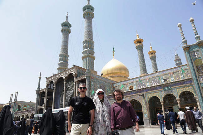 حال و هوای زائران در روز میلاد حضرت فاطمه معصومه(س)