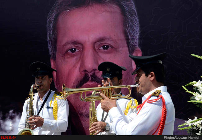 مراسم تشییع پیکر روح الله قهرمانی چابک استاندار سابق گیلان 