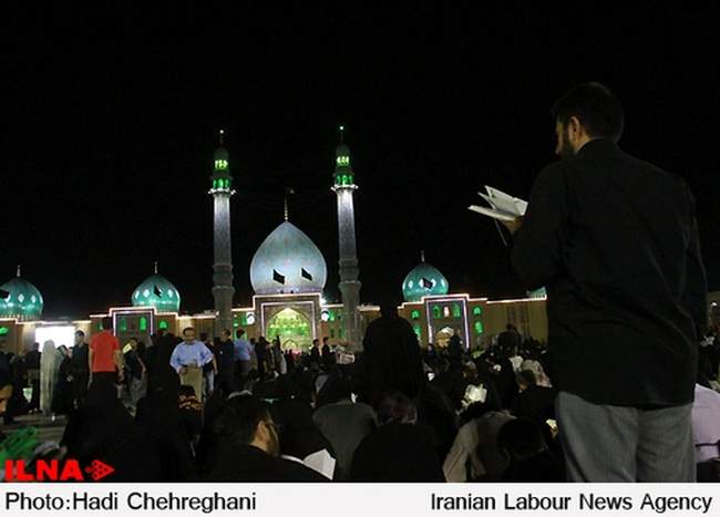 آیین‌ احیای شب بیست و یکم ماه رمضان / مسجد جمکران