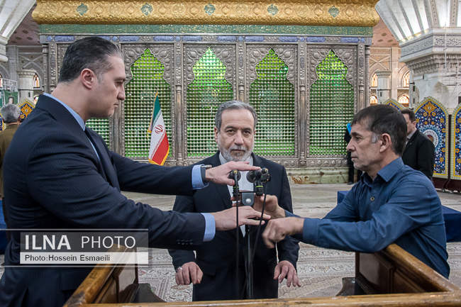 تجدید میثاق وزیر و کارکنان وزارت امور خارجه با آرمان‌های امام راحل