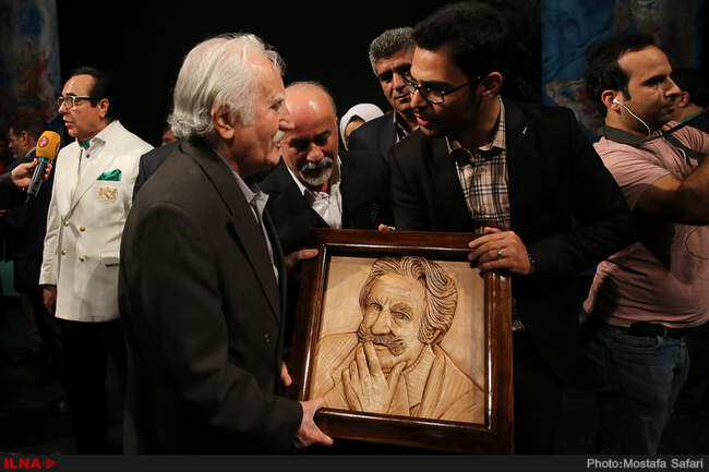 آیین نکوداشت محمود فرشچیان به همراه رونمایی از آثار وی