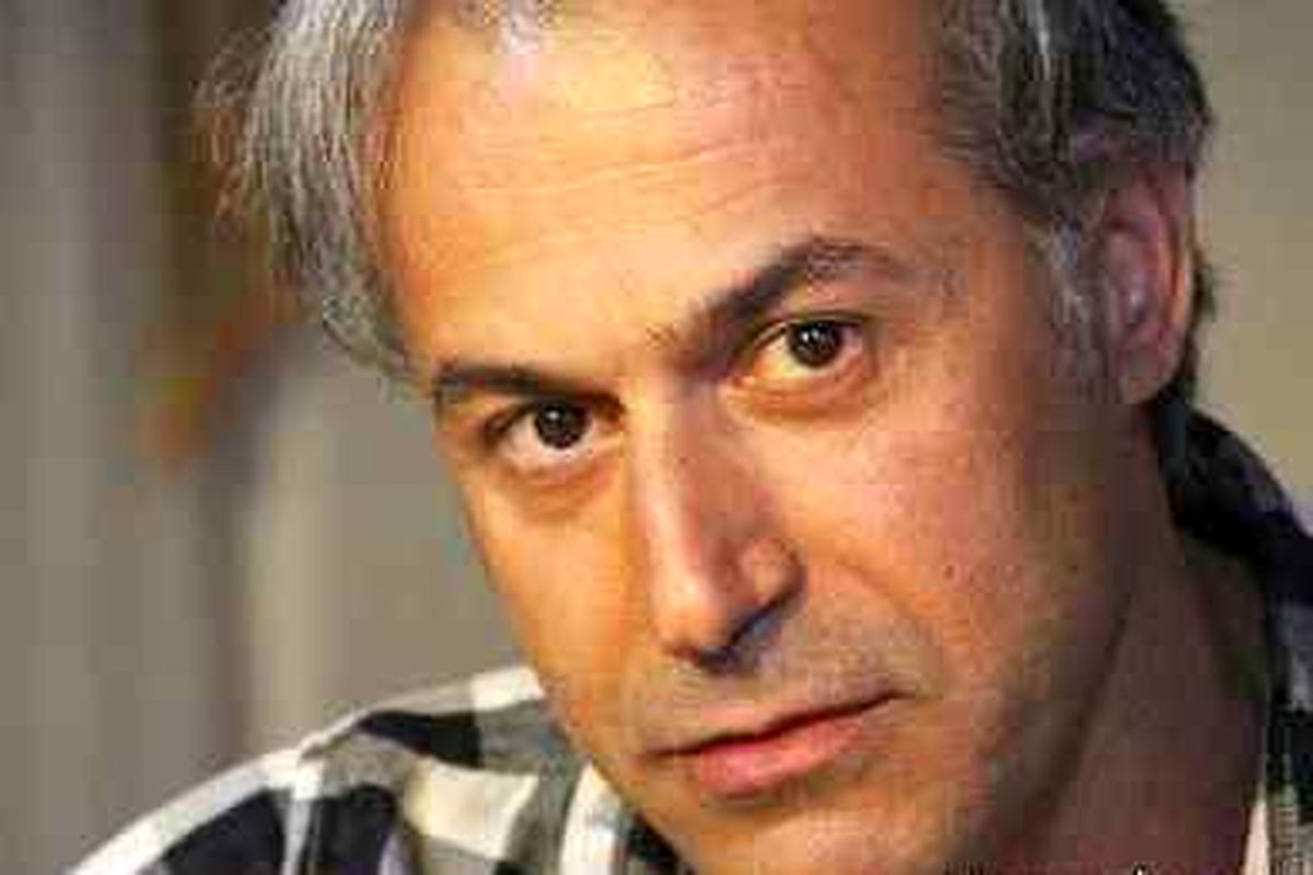 دانیال حکیمی و همسرش در یک کافه رستوران/عکس