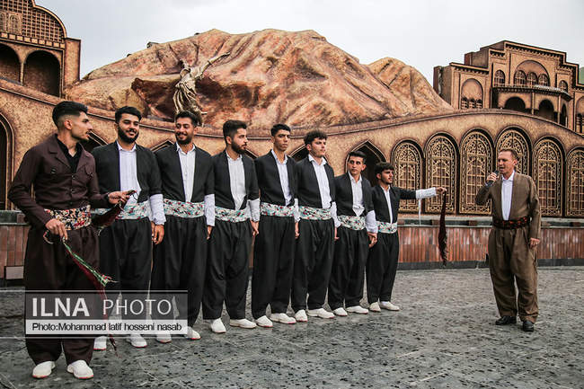 اختتامیه برنا مه های روز سنه در پارک روجیار با حضور مسئولین و مردم بر