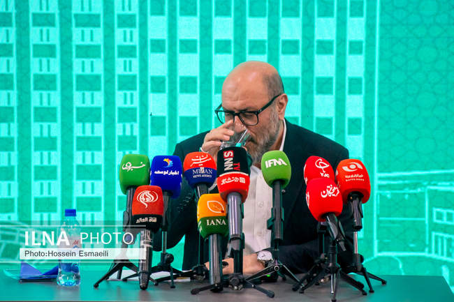 نشست خبری حسین دهقان رئیس بنیاد مستضعفان انقلاب اسلامی