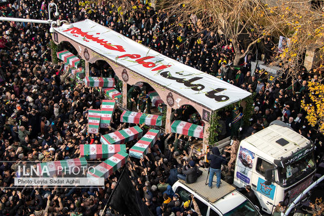 مراسم تشییع پیکر دویست شهید گمنام دوران دفاع مقدس در تهران-۳