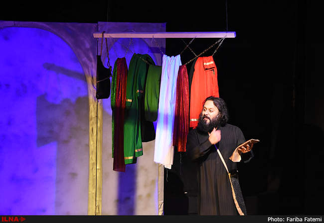 نمایش برگزین در تهران به روی صحنه رفت