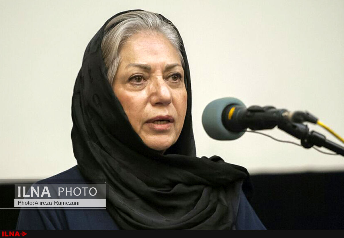 یادداشت رخشان بنی‌اعتماد برای نمایشگاه چهار عکاس 