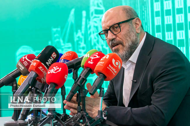 نشست خبری حسین دهقان رئیس بنیاد مستضعفان انقلاب اسلامی