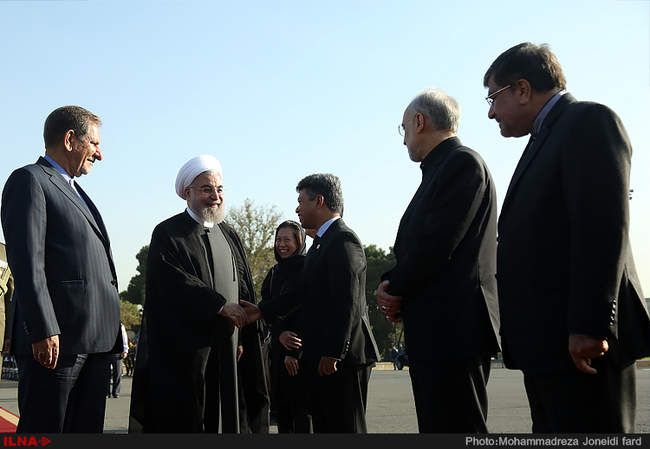 مراسم بدرقه رییس جمهور در سفر به سه کشور جنوب شرق آسیا