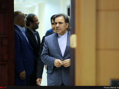 آخوندی برای پاسخ به سوالات نمایندگان در کمسیون عمران حاضر می‌شود