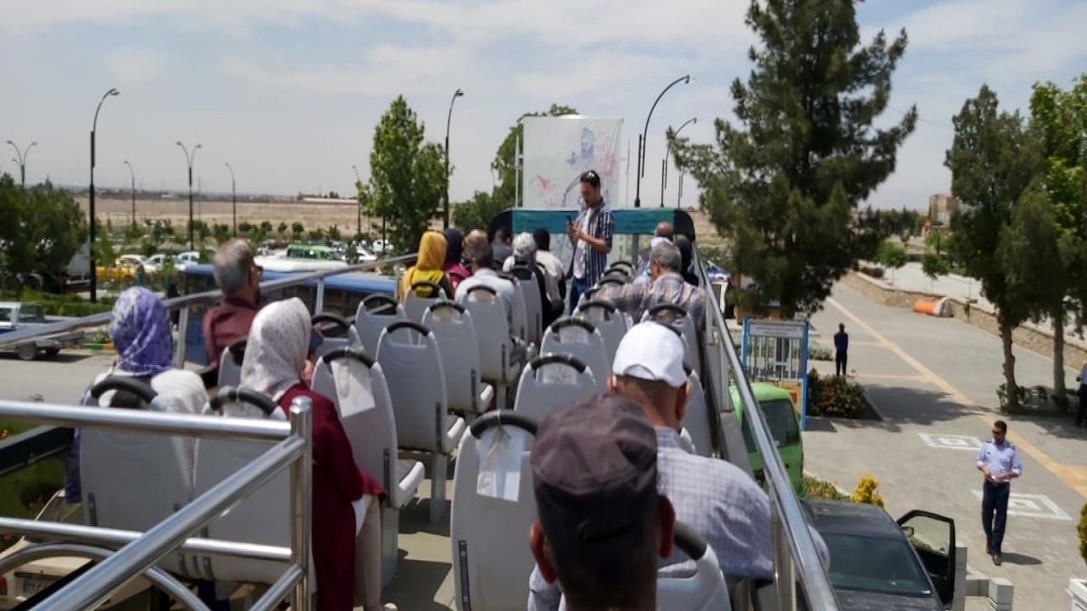  اولین اتوبوس دوطبقه گردشگری کشور آماده سرویس‌دهی به گردشگران است