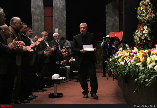 همایش یادمان قربانیان سوانح رانندگی 