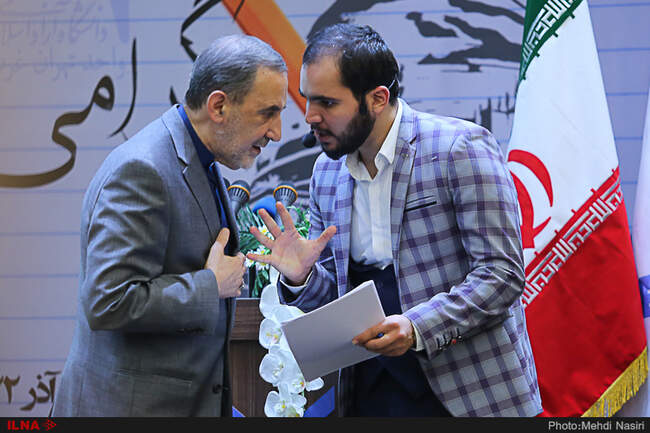 مراسم روز دانشجو در دانشکده فنی مهندسی دانشگاه آزاد تهران غرب