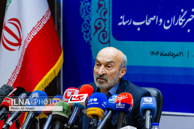 نشست خبری رییس دانشگاه تهران