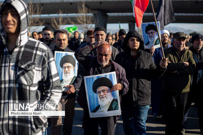 تجمع سوگواران رهبر شهید انقلاب در قزوین