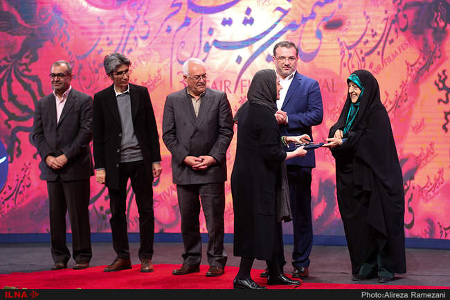 اختتامیه بخش تجلی اراده ملی سی و هفتمین جشنواره فیلم فجر