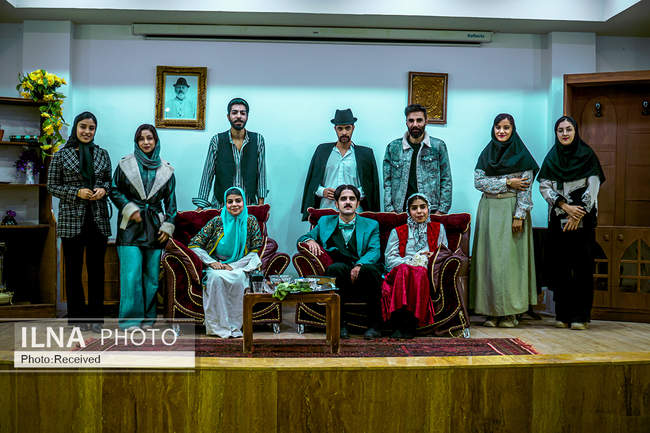 نمایش «جعفرخان از فرنگ برگشته» در دانشگاه زابل