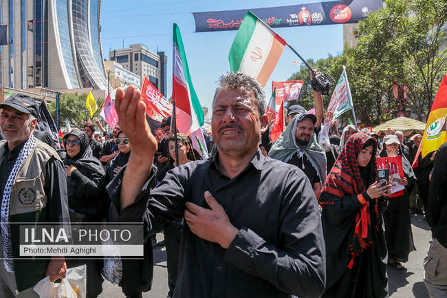 تشییع پیکر مطهر رهبر شهید انقلاب در مشهد / 2