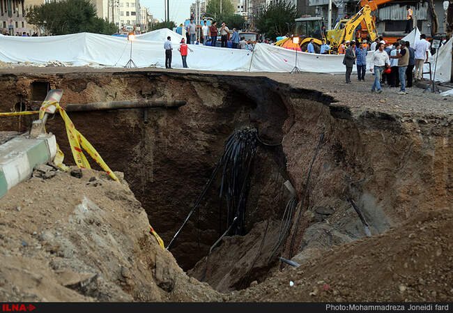 عملیات امداد و پاکسازی محل آتش سوزی شهران