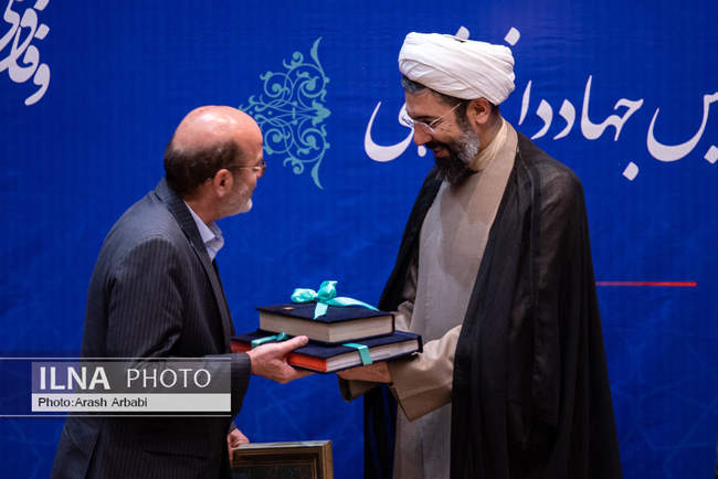 مراسم تکریم و معارفه رییس جهاد دانشگاهی