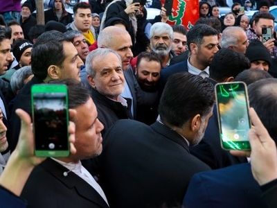 حضور سرزده رئیس‌جمهور پزشکیان در یکی از محلات شهرستان رباط کریم