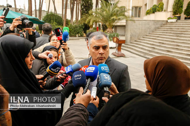 حاشیه جلسه هیات دولت - ۳ دی