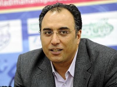صادق‌زاده: اتفاقات عجیب پمینا را به پلی‌آف می‌رساند/ برابر پتروشیمی آبرومندانه بازی می‌کنیم