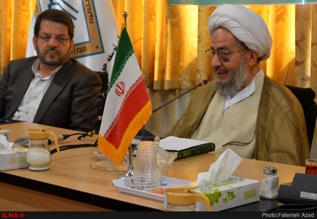 نشست خبری آیت الله مقتدایی رئیس هیئت امنای  انجمن حامیان توسعه حوزه ه