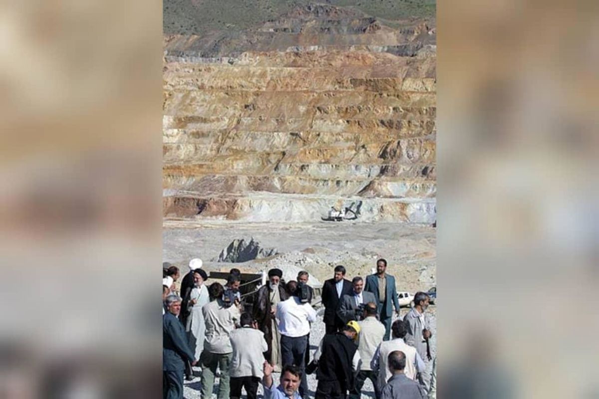 18 اردیبهشت، سالروز دیدار رهبر معظم انقلاب از مس سرچشمه گرامی باد