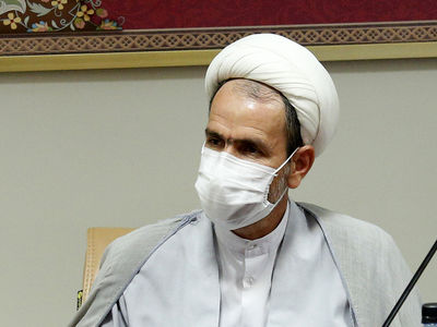 برخی در تجمعات معلمان نفوذ کرده‌ و شعار ساختارشکنانه می‌دهند/ معلمان مراقبت نکنند، خواسته‌هایشان به حاشیه کشیده می‌شود/ مساله مالی مرتبط با لایحه رتبه‌بندی حل شده است