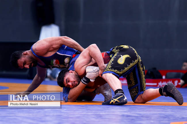 گزارش تصویری از رقابت‌های کشتی تعیین پهلوان سال ۱۴۰۴