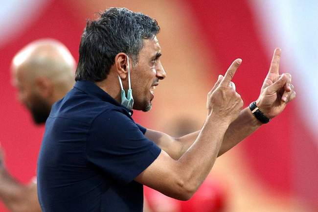 گزارش تصویری از نیمه نخست دیدار پرسپولیس و تراکتور