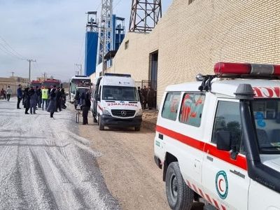 ۷۵ کارگر کارخانه آرکوپال راوند دچار مسمومیت تنفسی شدند
