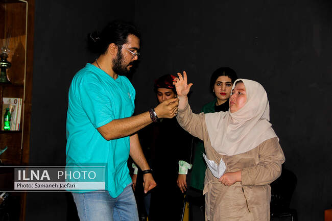 زنان شهر لیورپول مهرماه روی صحنه تئاتر