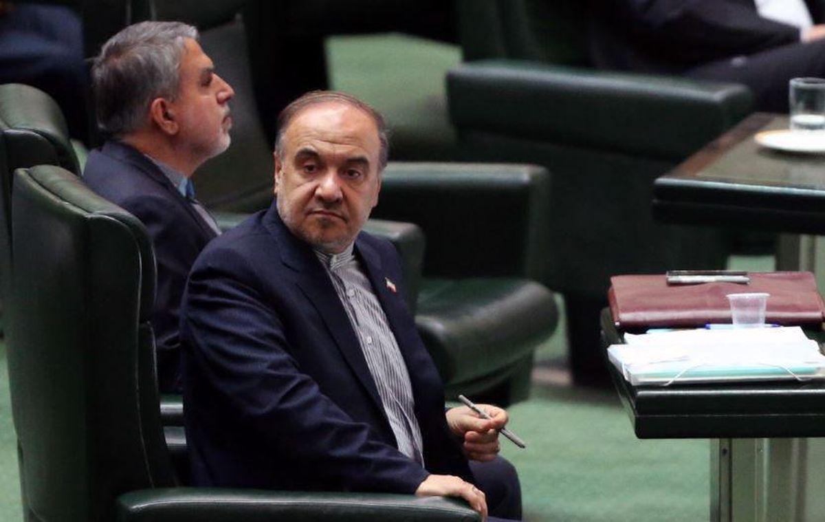 آقای سلطانی فر! ریاست تکواندو را تغییر دهید