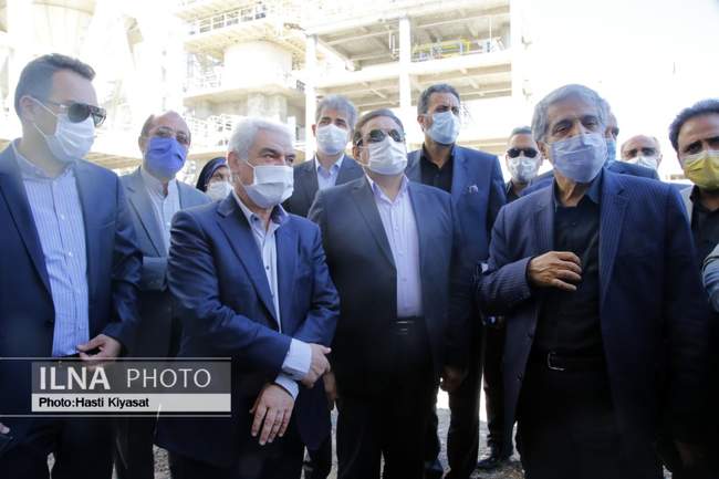 معاون  وزارت صنعت، معدن و تجارت باحضور در شهرک های صنعتی سبزوار