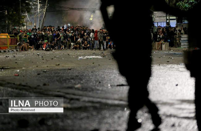 درگیری و اعتراضات خیابانی در اندونزی