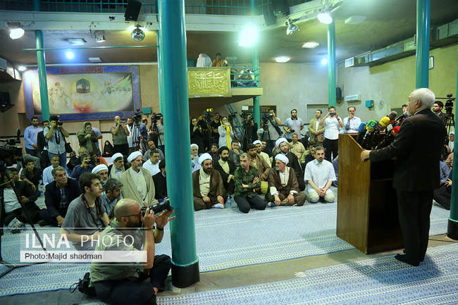 گردهمایی ستاد روحانیان حامی مسعود پزشکیان در حسینیه جماران 