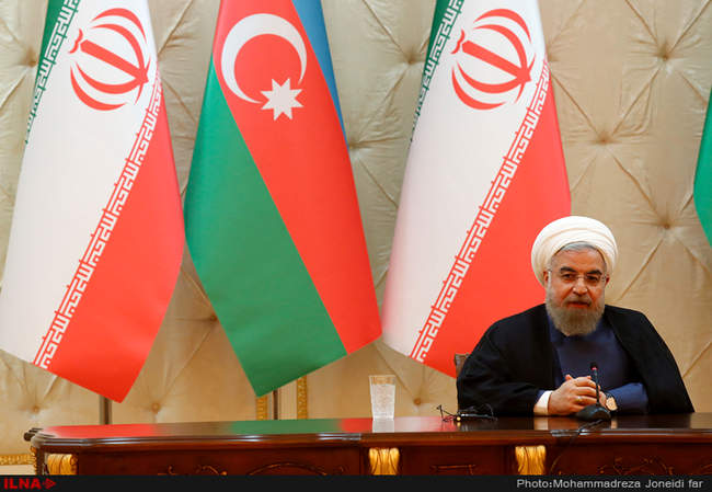 نشست خبری و امضای سند همکاری با حضور روسای جمهوری دو کشور ایران وآذر �