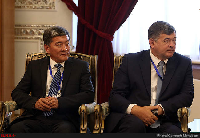 دیدار آیت الله هاشمی رفسنجانی با رئیس جمهور قرقیزستان