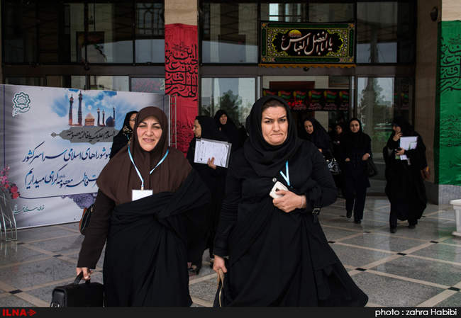 اولین همایش بانوان عضو شوراهای شهرهای سراسر کشور / قم