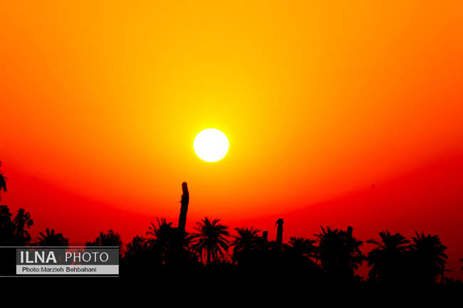 *سایه‌ی غروب در قلب آبادان؛ روایت تصویری از زندگی، نگاه و نفس‌های آخ